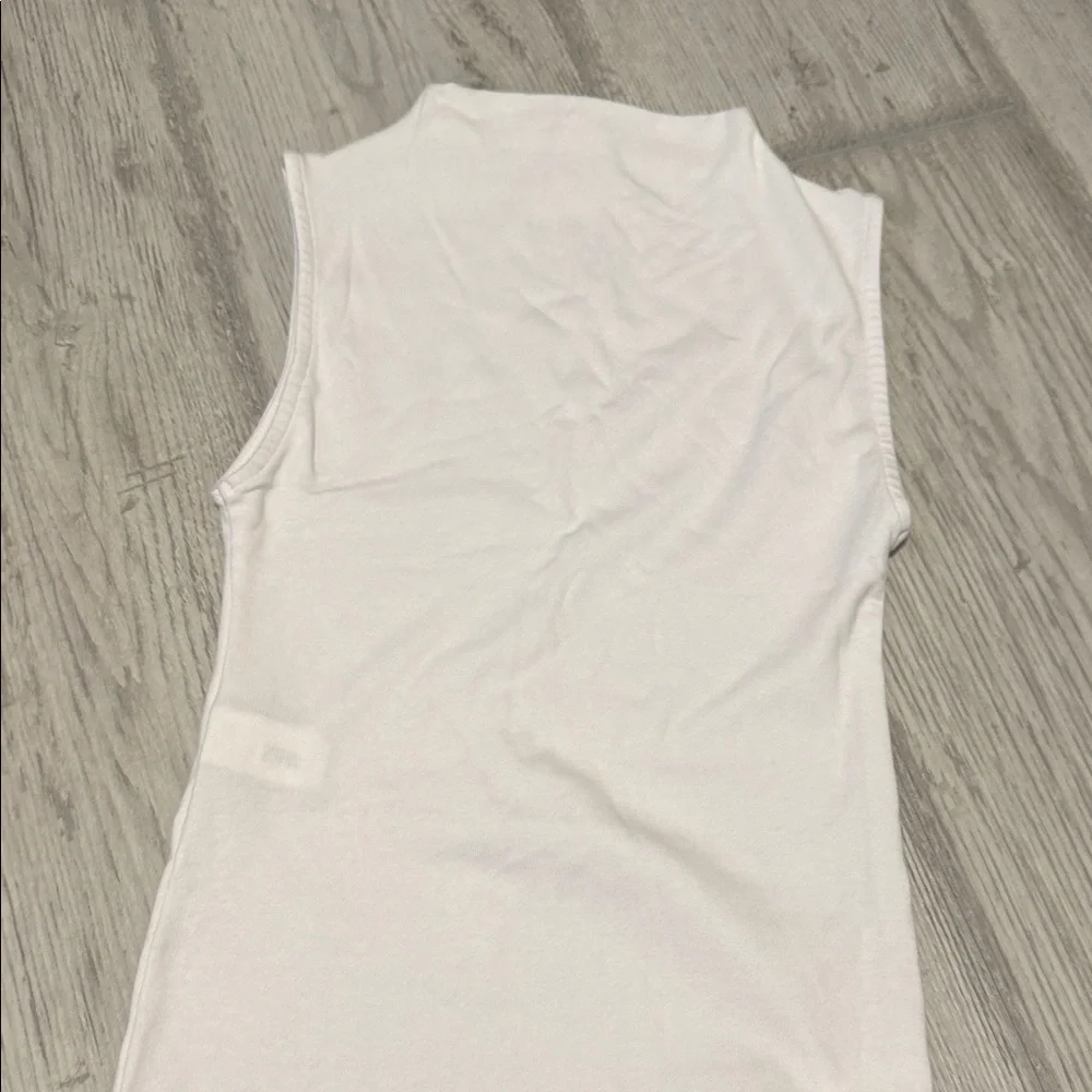 Zara Elegant White Sleeveless Top - Picture 1 of 3